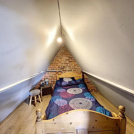 Poppy Vakantiekamers * Коксейде