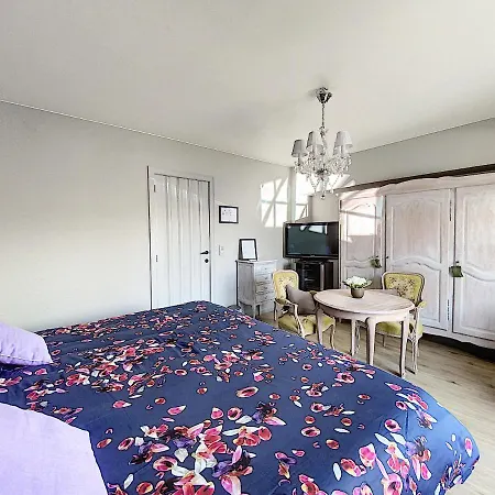 Poppy Vakantiekamers Bed & Breakfast Koksijde